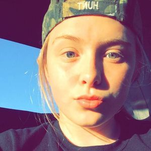 Meet your Posher, Tegan